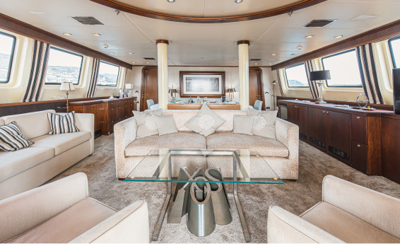 xo-of-the-seas-yacht-interior